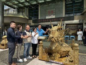 宜蘭縣家長會長協會與法務部宜蘭監獄 共同捐贈學校大型裝置藝術媒體